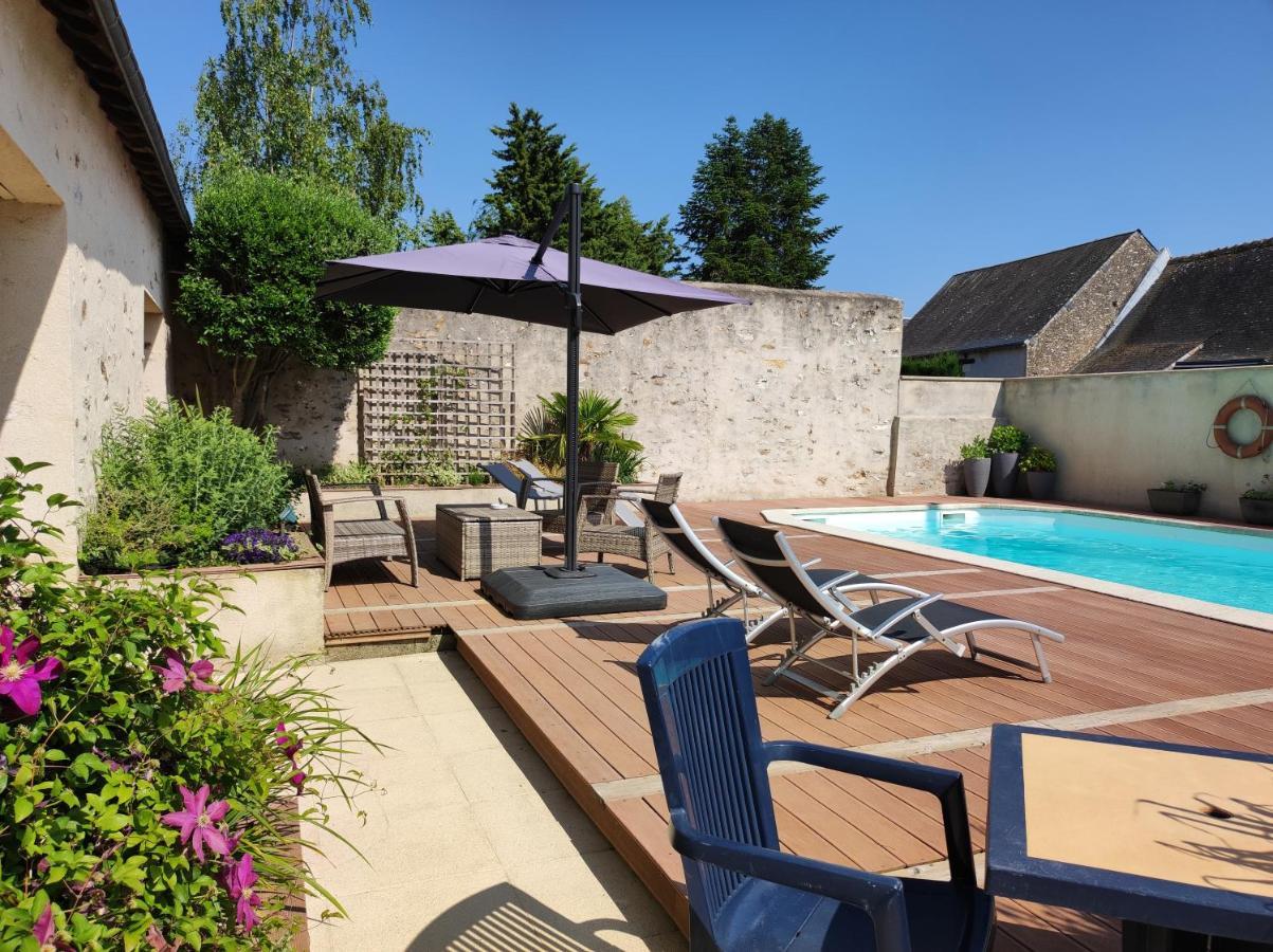 La Hautee Des Francs Veigné Exteriör bild